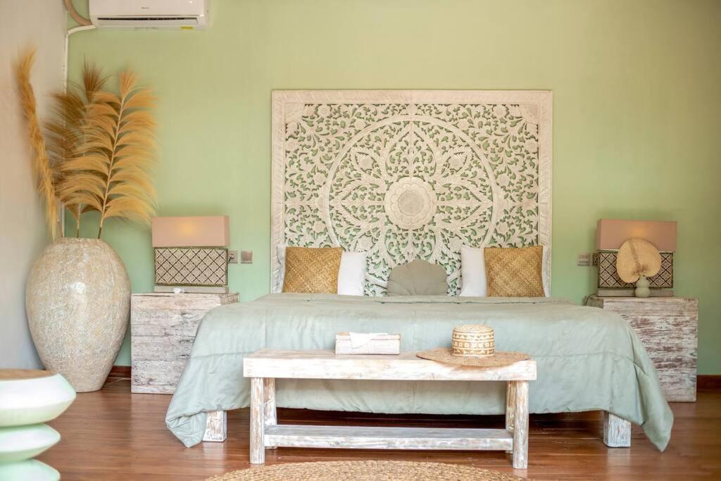 Secret River Villa - Luxury Villa 5 Bedrooms - Kerobokan - Canggu Exteriör bild