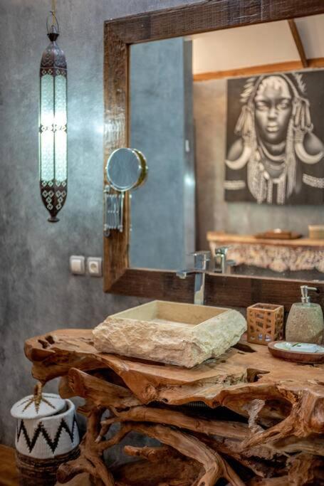 Secret River Villa - Luxury Villa 5 Bedrooms - Kerobokan - Canggu Exteriör bild
