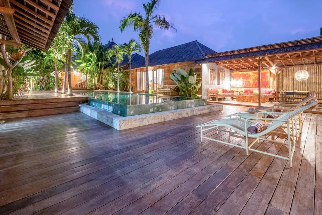 Secret River Villa - Luxury Villa 5 Bedrooms - Kerobokan - Canggu Exteriör bild